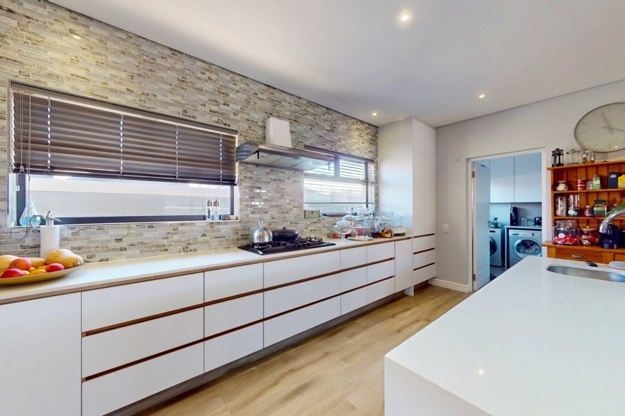 4 Bedroom Property for Sale in Langebaan Country Estate Western Cape